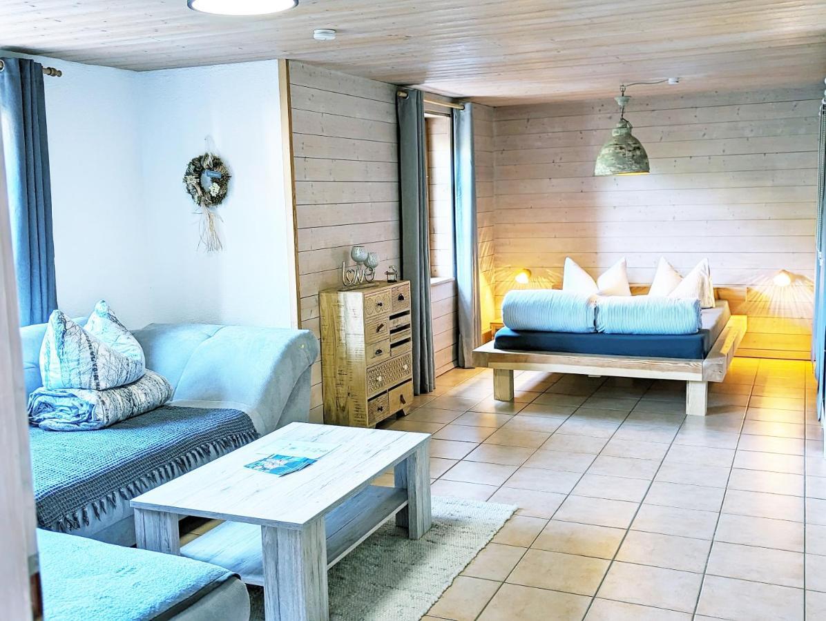 Ferienwohnung Bluetenzauber In Idyllischer Lage Naehe Bodensee Hilzingen Exterior foto